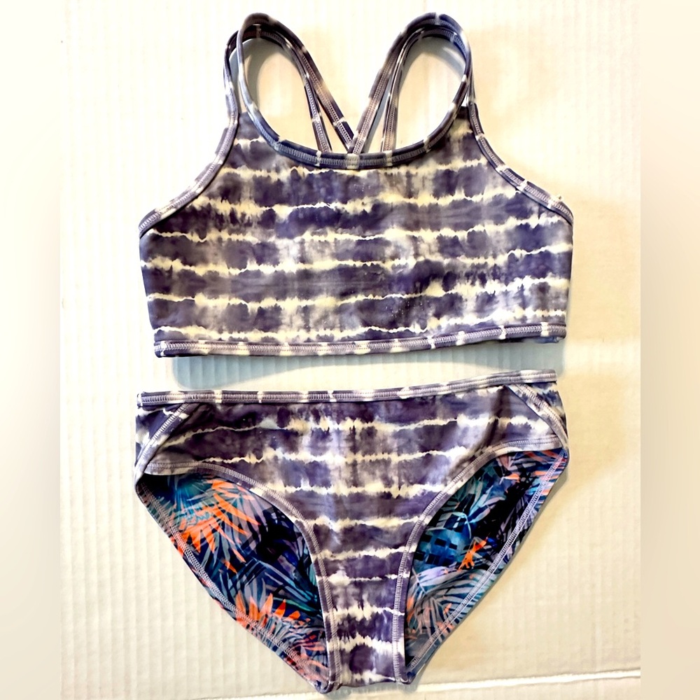 Athleta Girl reversible girl swimsuit, Size Med (8/10), tie-dye/tropical floral